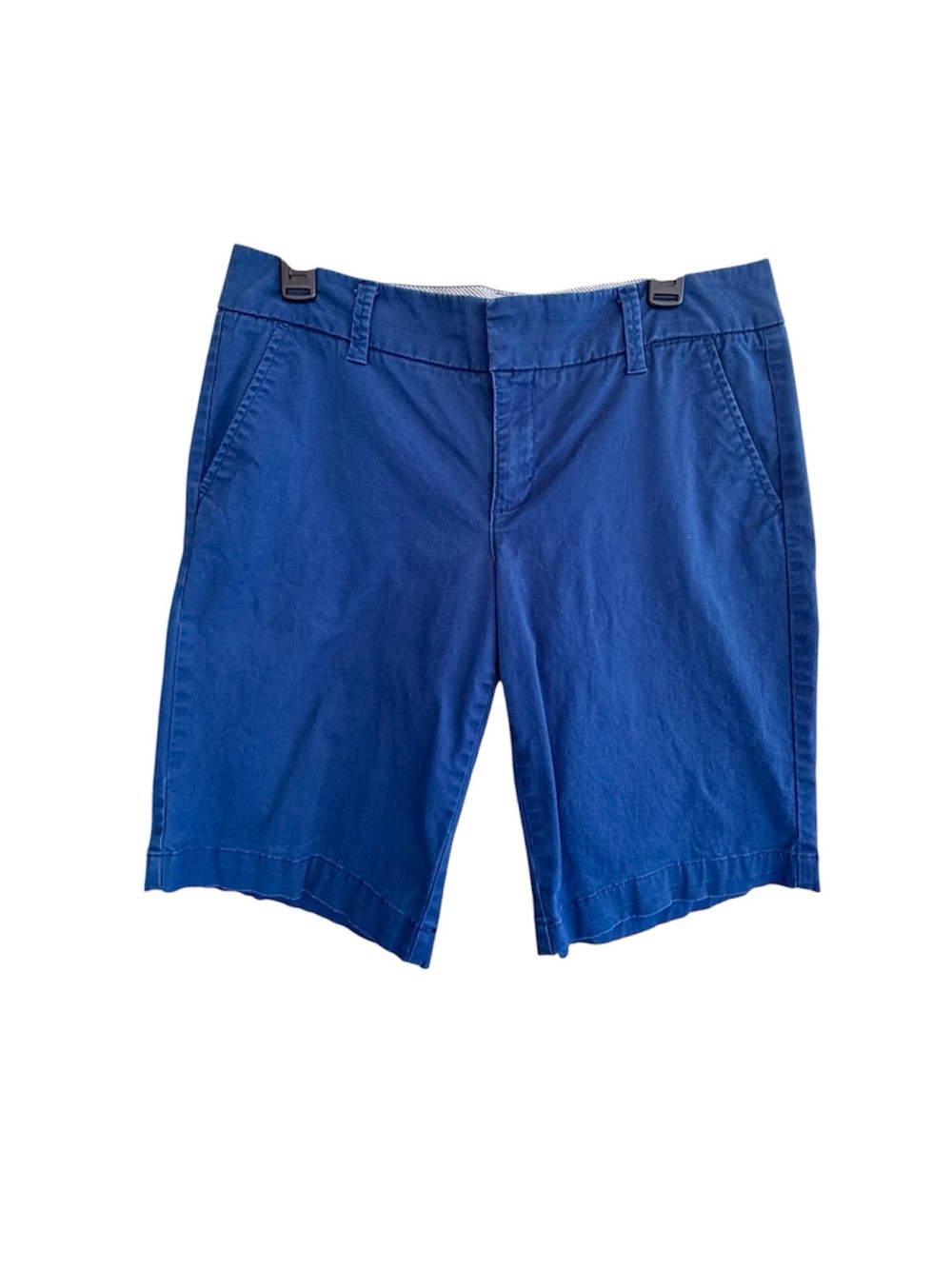 STYLUS, JC PENNY, WOMENS, DARK BLUE COTTON CHINO, BERMUDA SHORTS. SIZE 8
